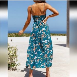Hello Molly NWT Teal Floral Spaghetti Straps Midi Dress Sz 2 US XS